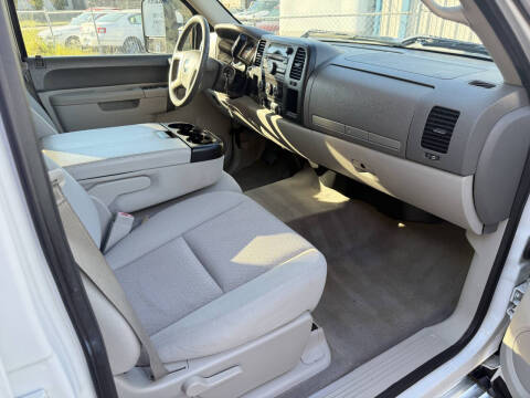 2013 Chevrolet Silverado 3500HD LT