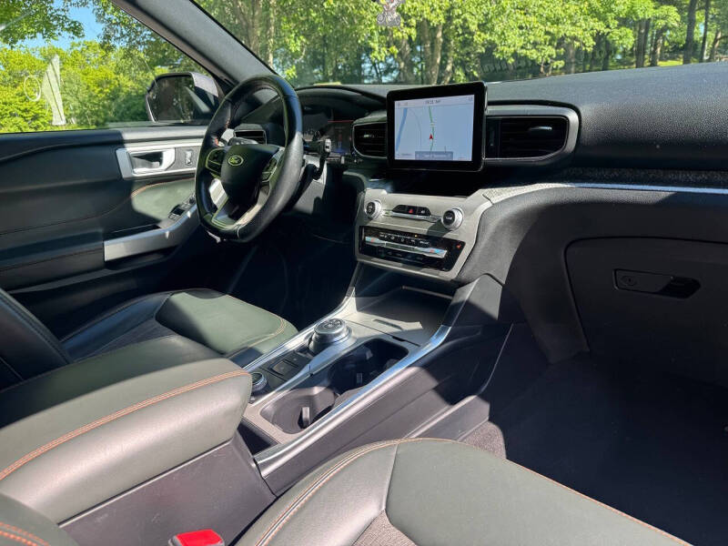 2022 Ford Explorer Timberline