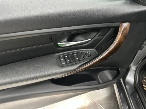 2014 BMW 3 Series 328i