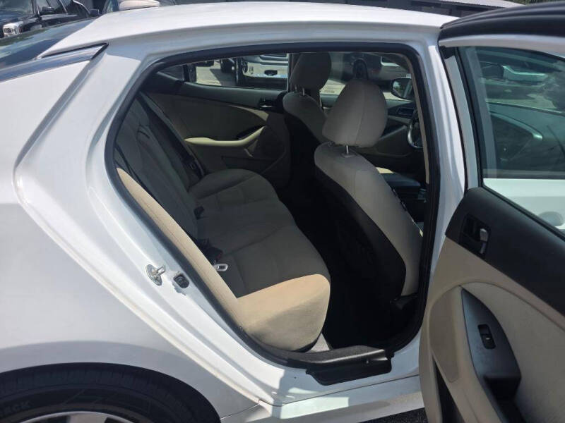 2014 Kia Optima LX
