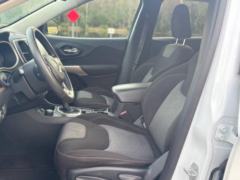 2018 Jeep Cherokee Latitude