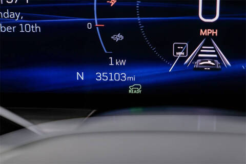 2024 Cadillac LYRIQ Luxury 1