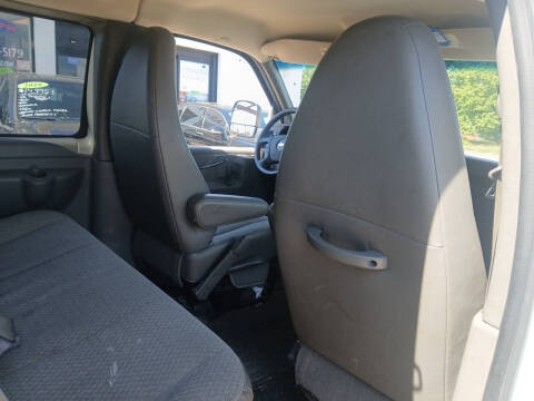 2010 Chevrolet Express LT 2500