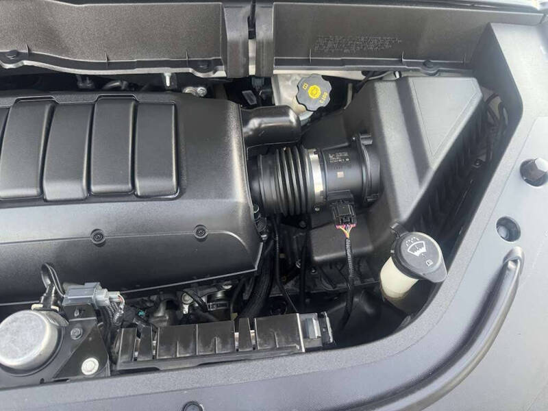 2011 Chevrolet Traverse LTZ