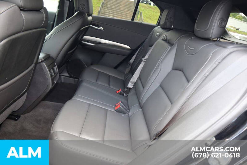 2025 Cadillac XT4 Premium Luxury