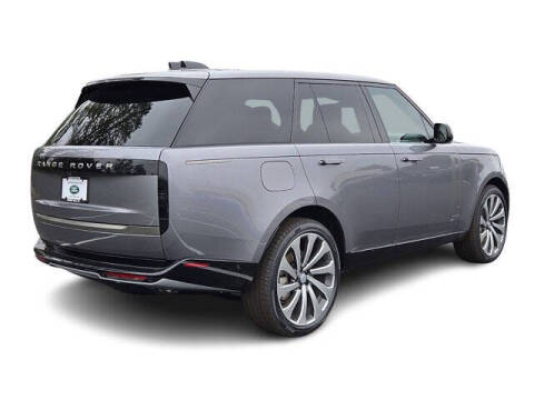 2025 Land Rover Range Rover P530 SE