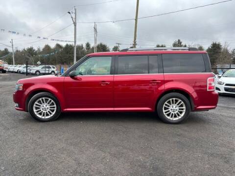 2014 Ford Flex for sale at Upstate Auto Sales Inc. in Pittstown NY