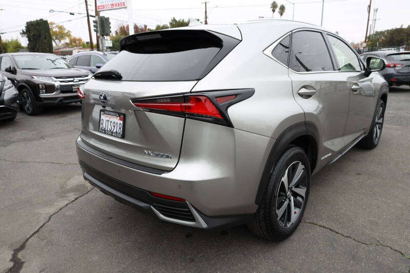 2019 Lexus NX 300h