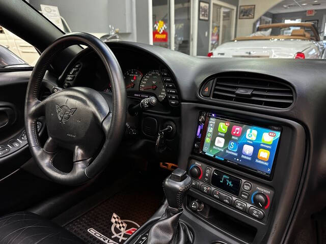 2004 Chevrolet Corvette