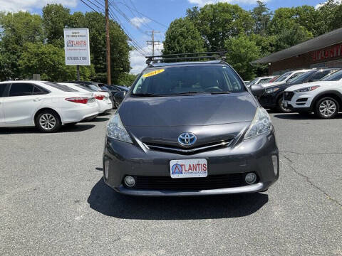 2012 Toyota Prius v Two