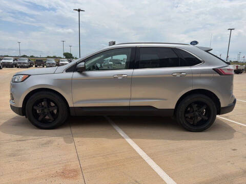 2020 Ford Edge Titanium
