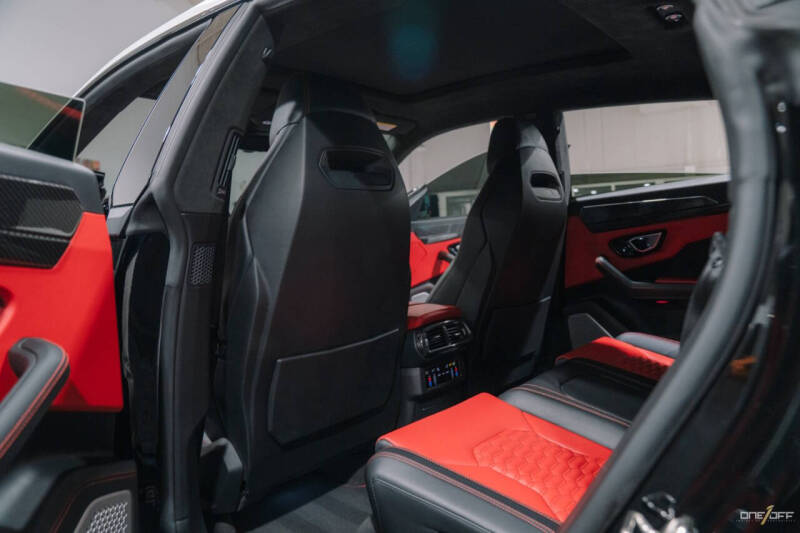 2019 Lamborghini Urus