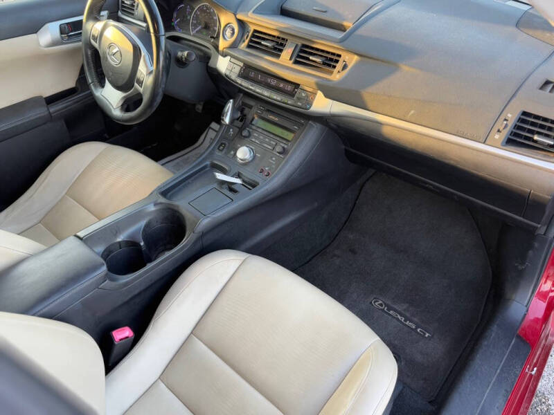 2012 Lexus CT 200h Premium