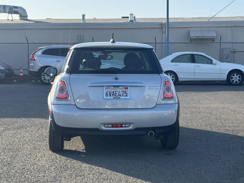 2012 MINI Cooper Hardtop