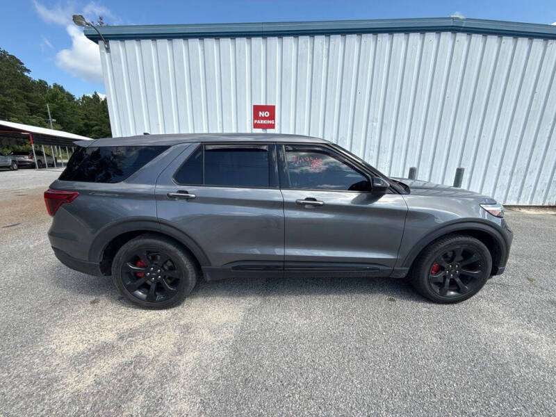 2022 Ford Explorer ST