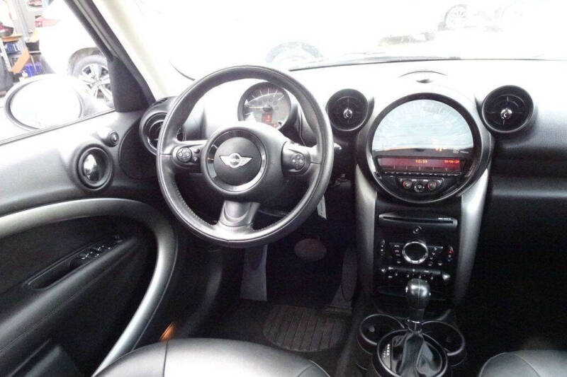 2015 MINI Countryman Cooper