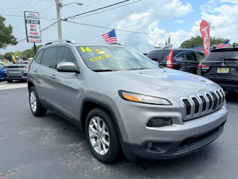 2016 Jeep Cherokee Latitude