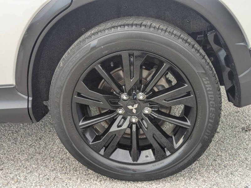 2024 Mitsubishi Eclipse Cross
