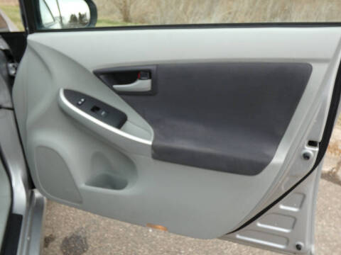 2010 Toyota Prius II