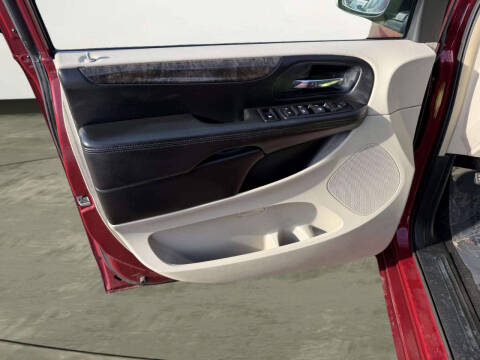 2011 Dodge Grand Caravan Crew