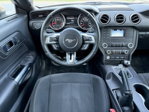 2019 Ford Mustang EcoBoost