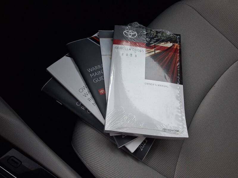 2023 Toyota Corolla Cross L