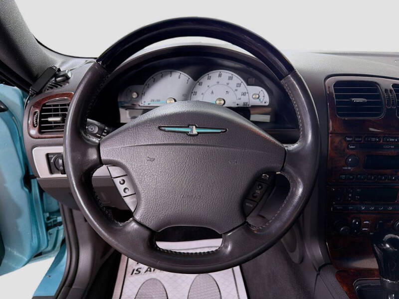 2002 Ford Thunderbird Deluxe