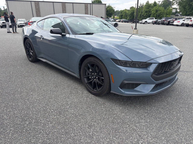 2025 Ford Mustang EcoBoost