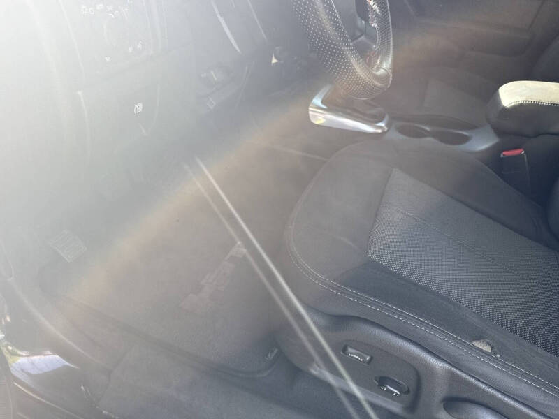 2009 HUMMER H3T Alpha