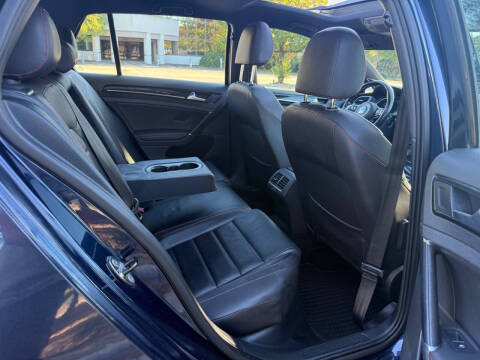 2015 Volkswagen Golf GTI SE