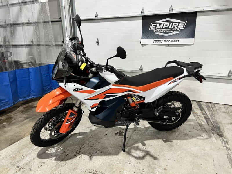 2024 KTM 890 Adventure R