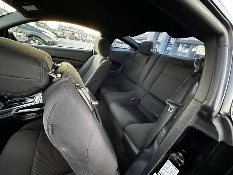 2014 Ford Mustang V6