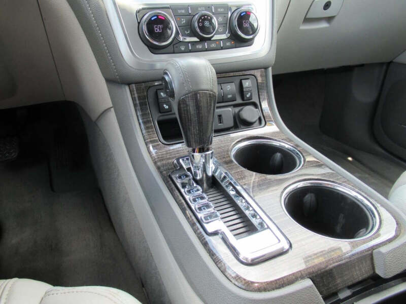 2016 GMC Acadia SLT-1
