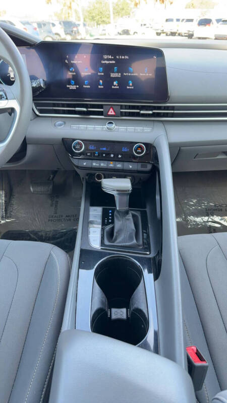 2023 Hyundai Elantra