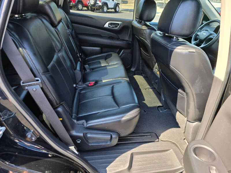 2017 Nissan Pathfinder