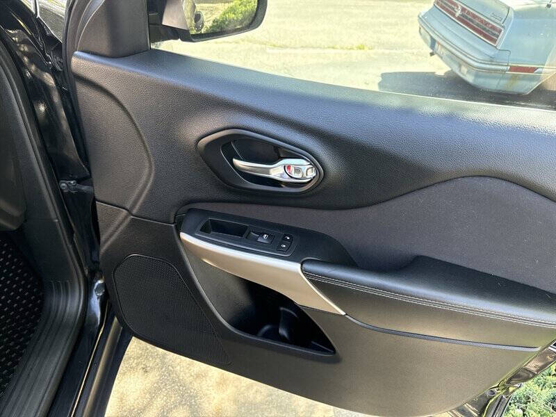 2018 Jeep Cherokee Latitude