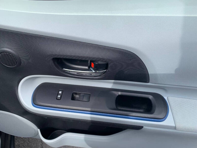 2012 Toyota Prius c Two