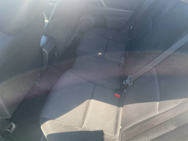 2013 Mazda MAZDA3 i SV