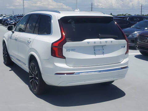 2025 Volvo XC90 B6 Ultra Bright Theme 7P