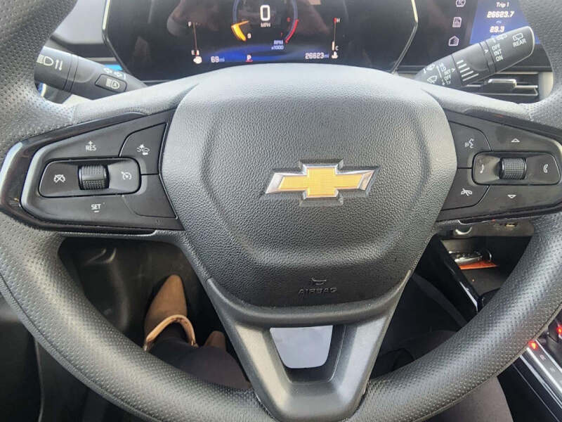 2025 Chevrolet Trax LT