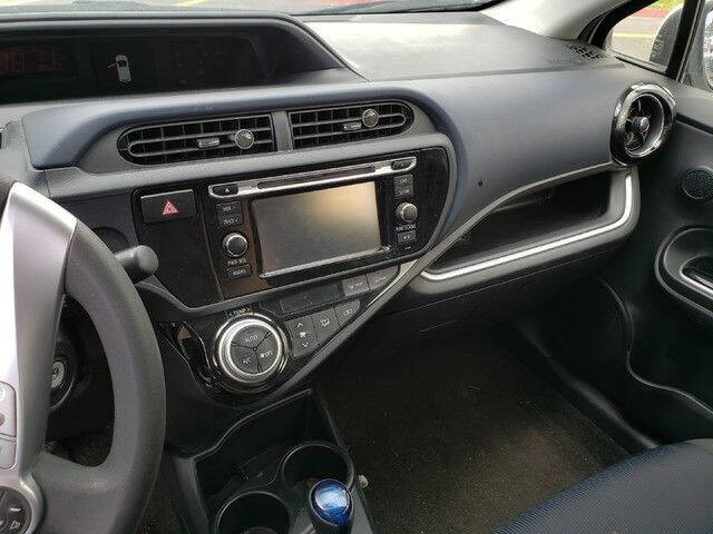 2015 Toyota Prius c Three