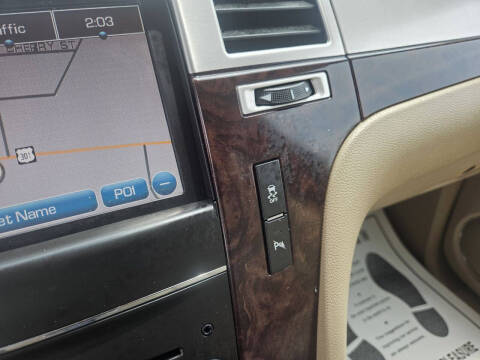 2012 Cadillac Escalade Luxury