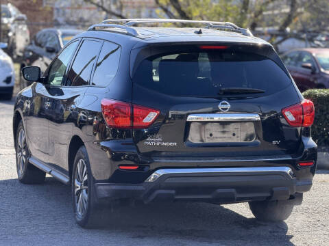 2017 Nissan Pathfinder S