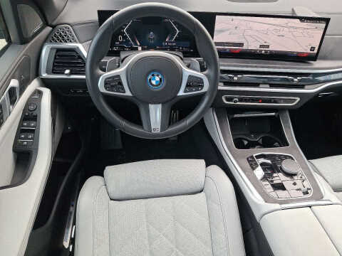 2025 BMW X5 xDrive50e