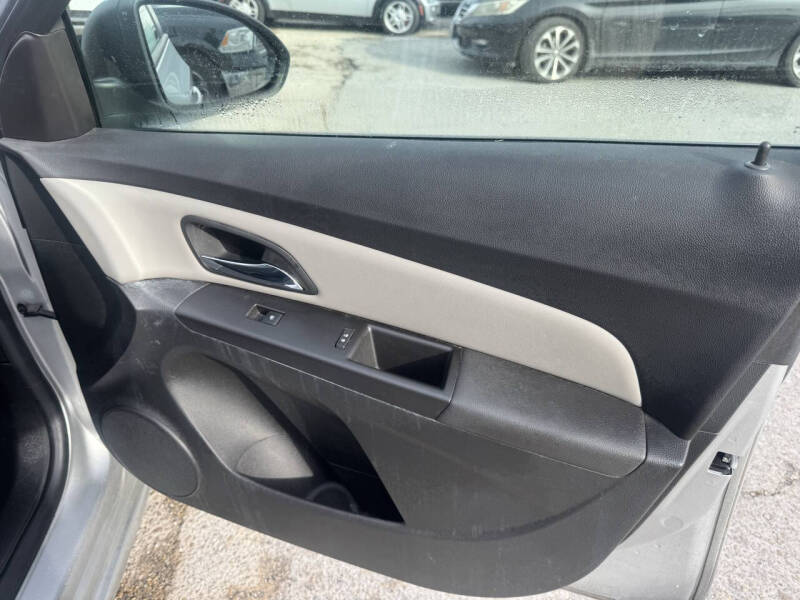 2015 Chevrolet Cruze LS Auto