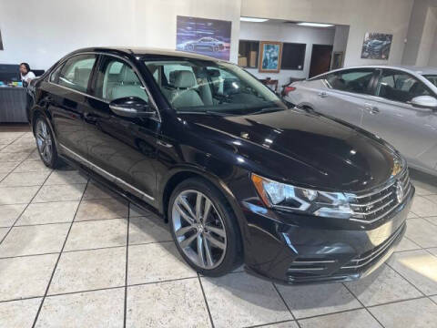 2017 Volkswagen Passat 1.8T R-Line