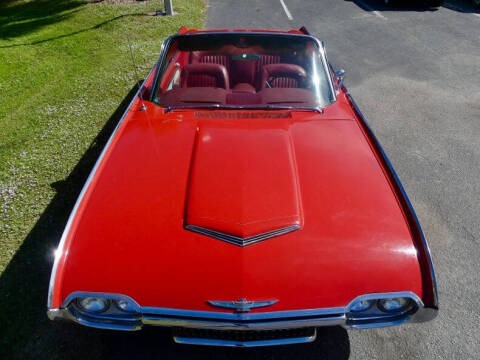 1962 Ford Thunderbird