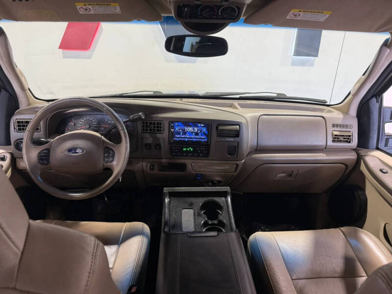 2004 Ford Excursion Limited