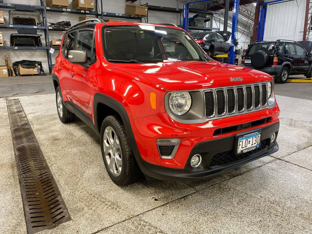 2020 Jeep Renegade for sale at Victoria Auto Sales in Victoria, MN