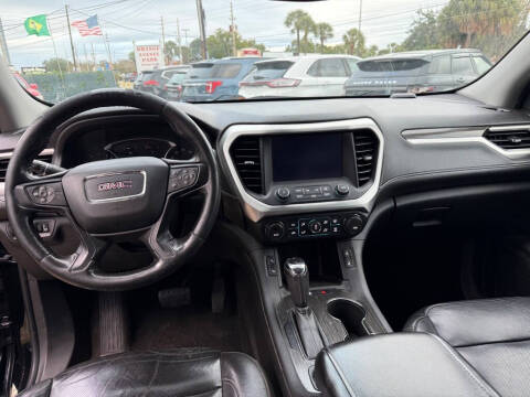 2019 GMC Acadia SLT-1